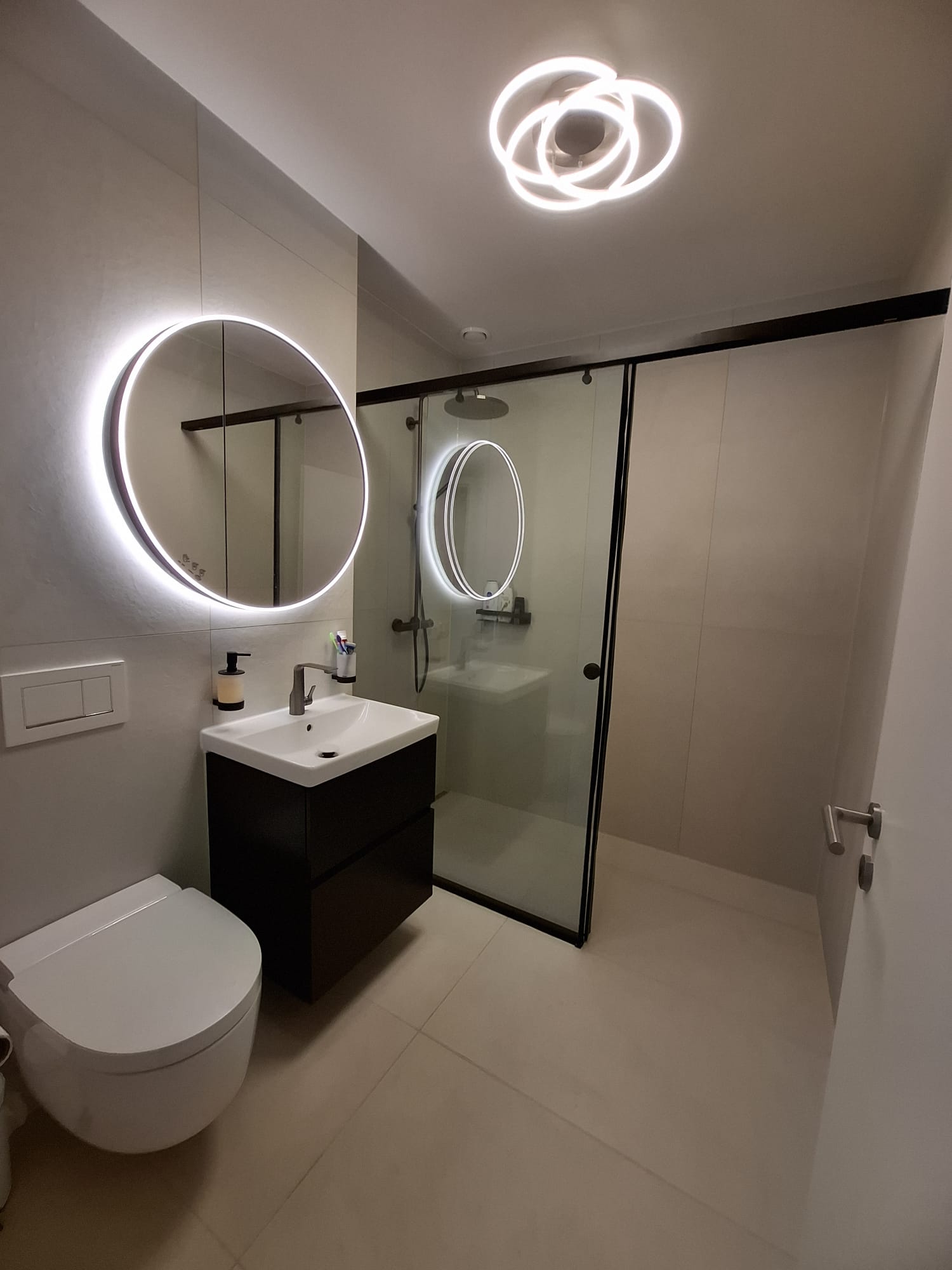 Badezimmer in Baden nach dem vollständigen Umbau – Detailaufnahme 9