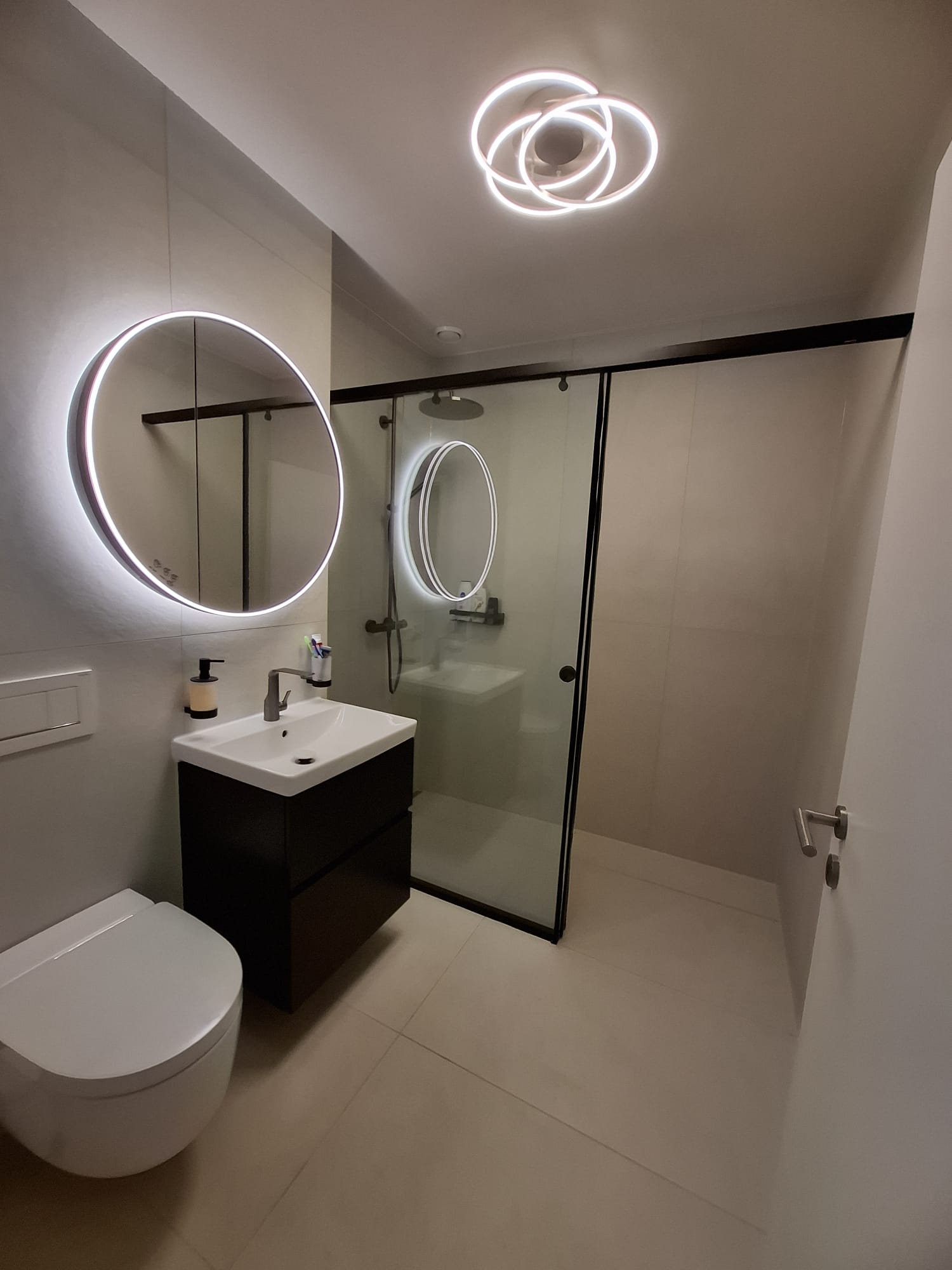 Badezimmer in Baden nach dem vollständigen Umbau – Detailaufnahme 10