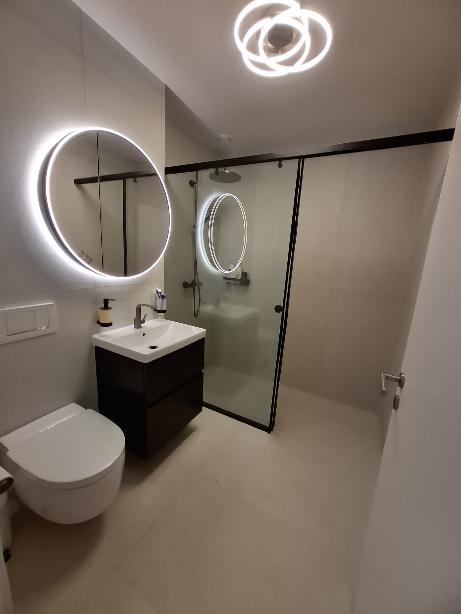 Badezimmer in Baden nach dem vollständigen Umbau – Detailaufnahme 11